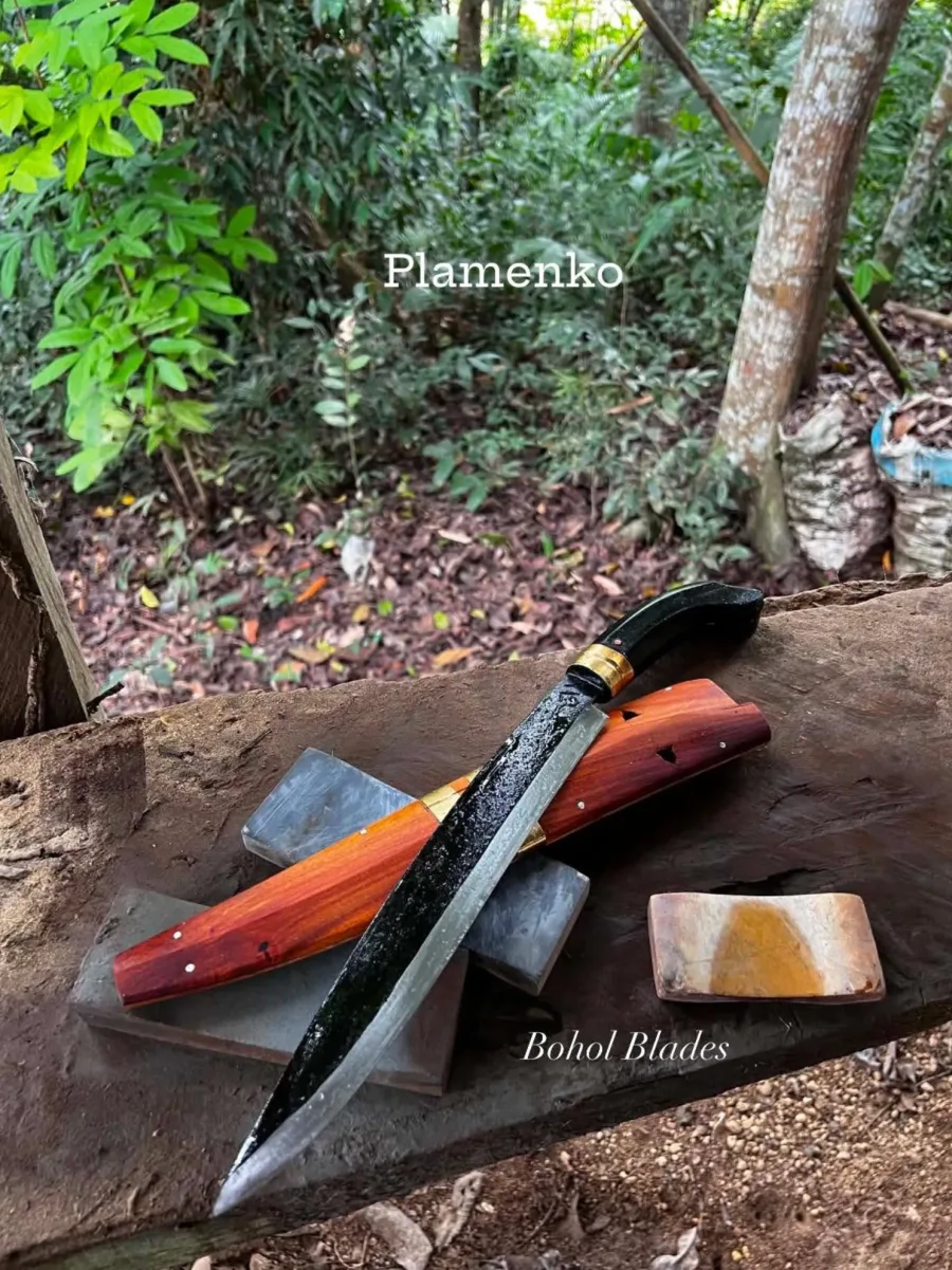 Plamenko by Bohol Blades